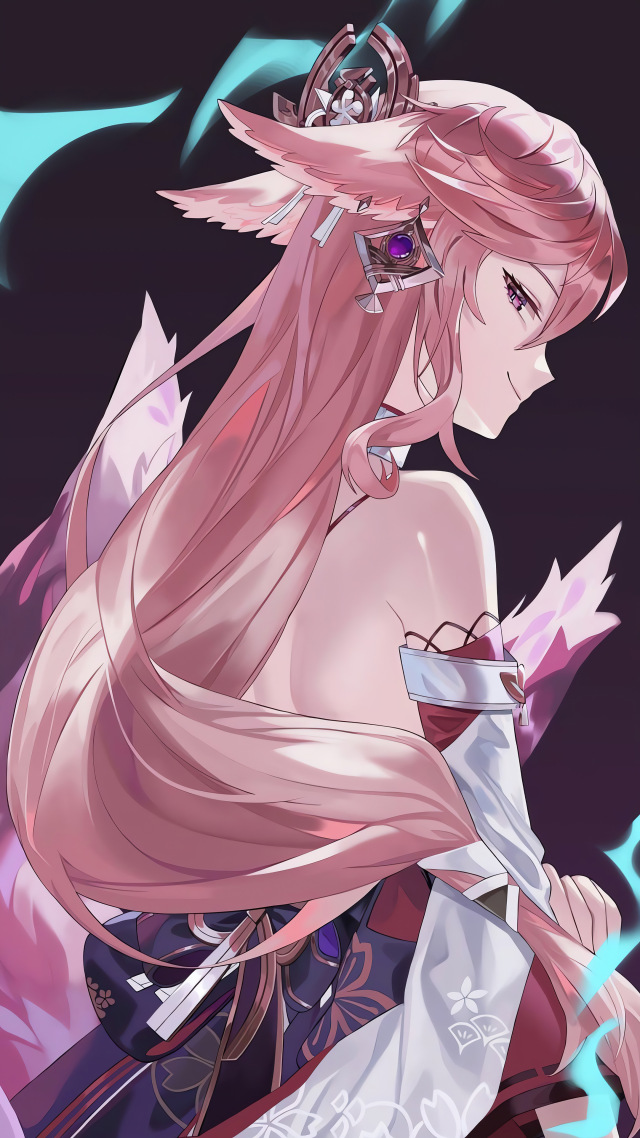 狐狸臉美女