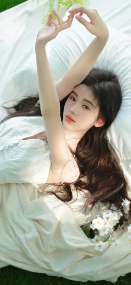 美女