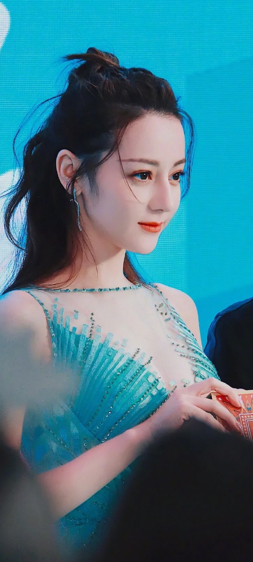 迪麗熱巴